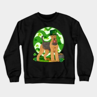 Airedale Terrier St Patricks Day Leprechaun Crewneck Sweatshirt